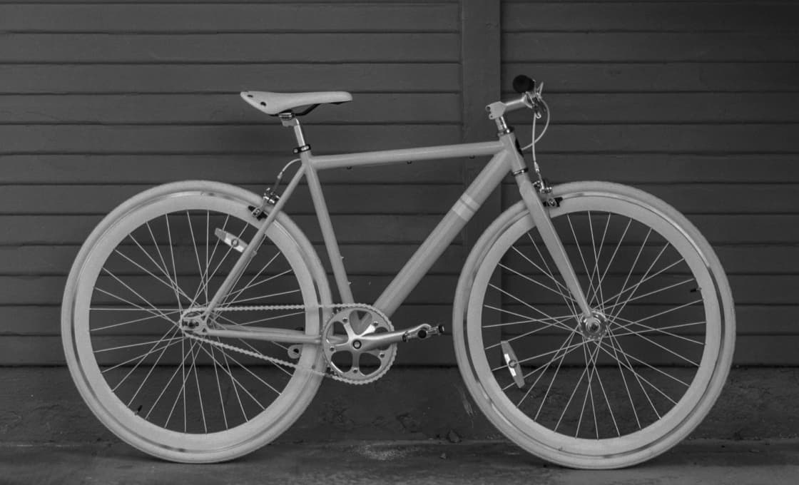 bicicleta nebula cosmic branca
